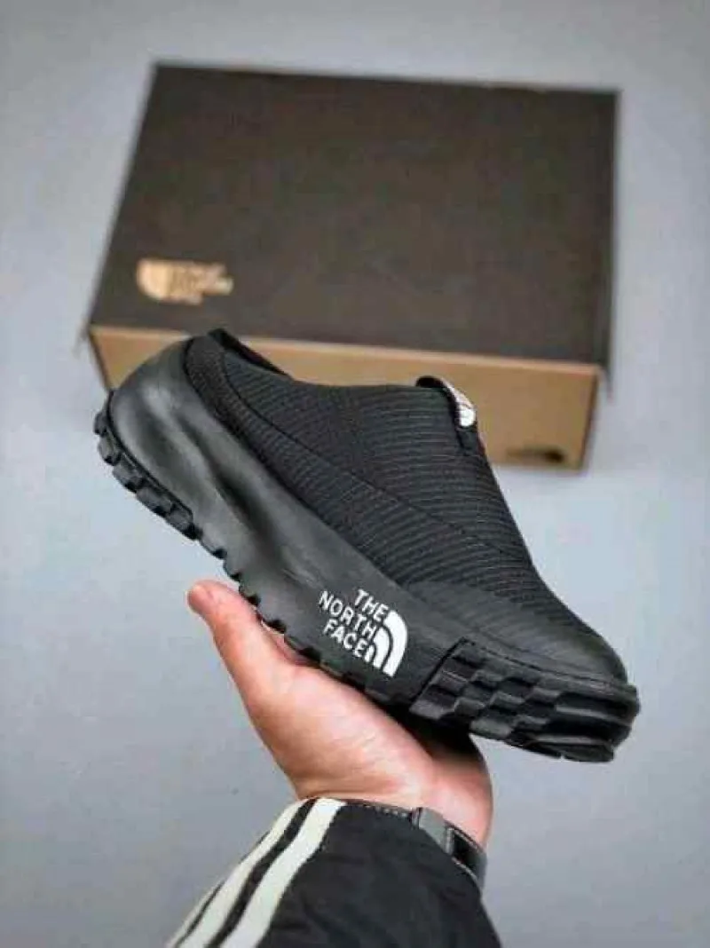 The North Fasee Never Stop Mule Black 3046