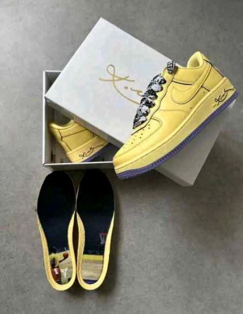 Nikkee AirForce 1 Low Protro Kobe Bryant Mamba Mentality 530