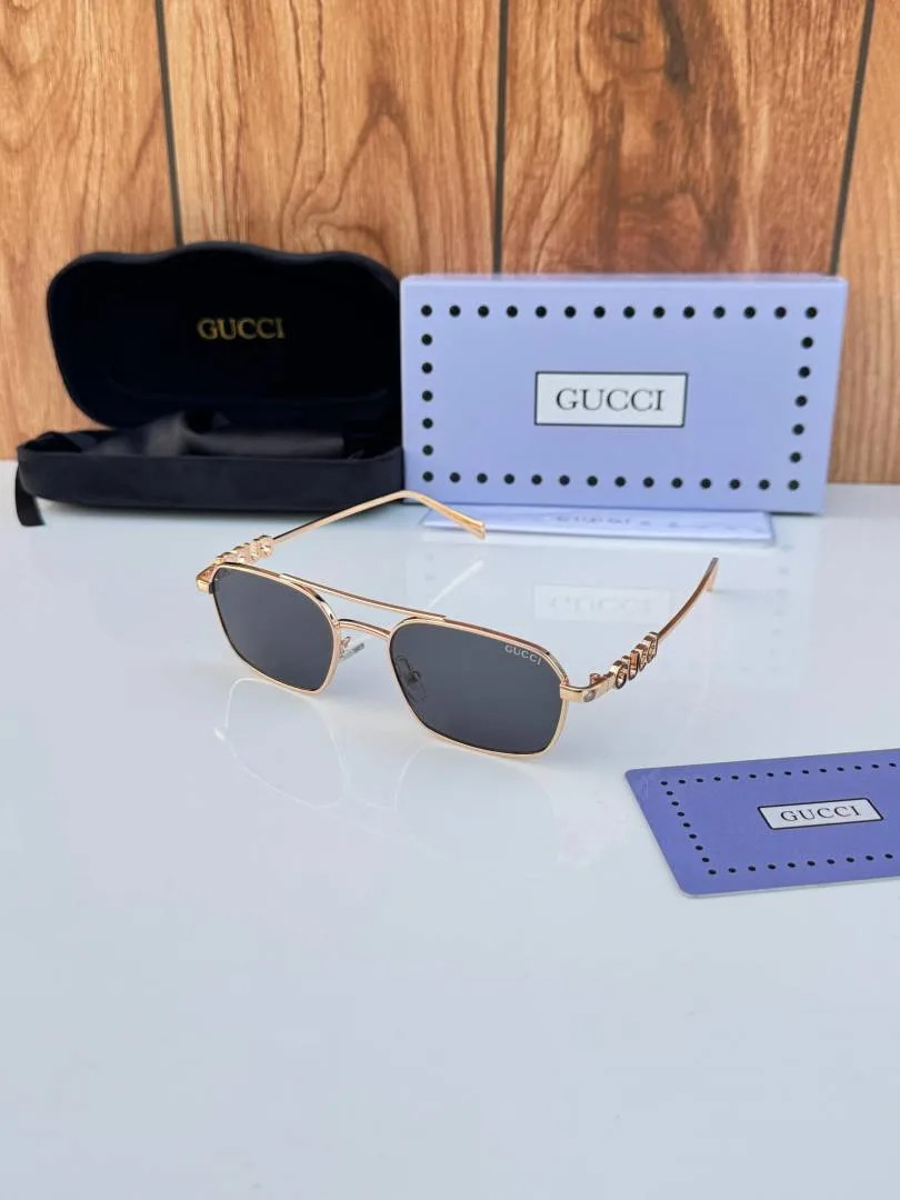 gucc 15035 gold black