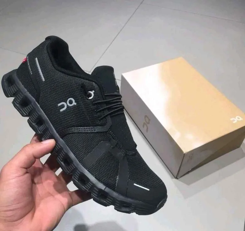 On Running Cloud 5 Waterproof Full Black 950