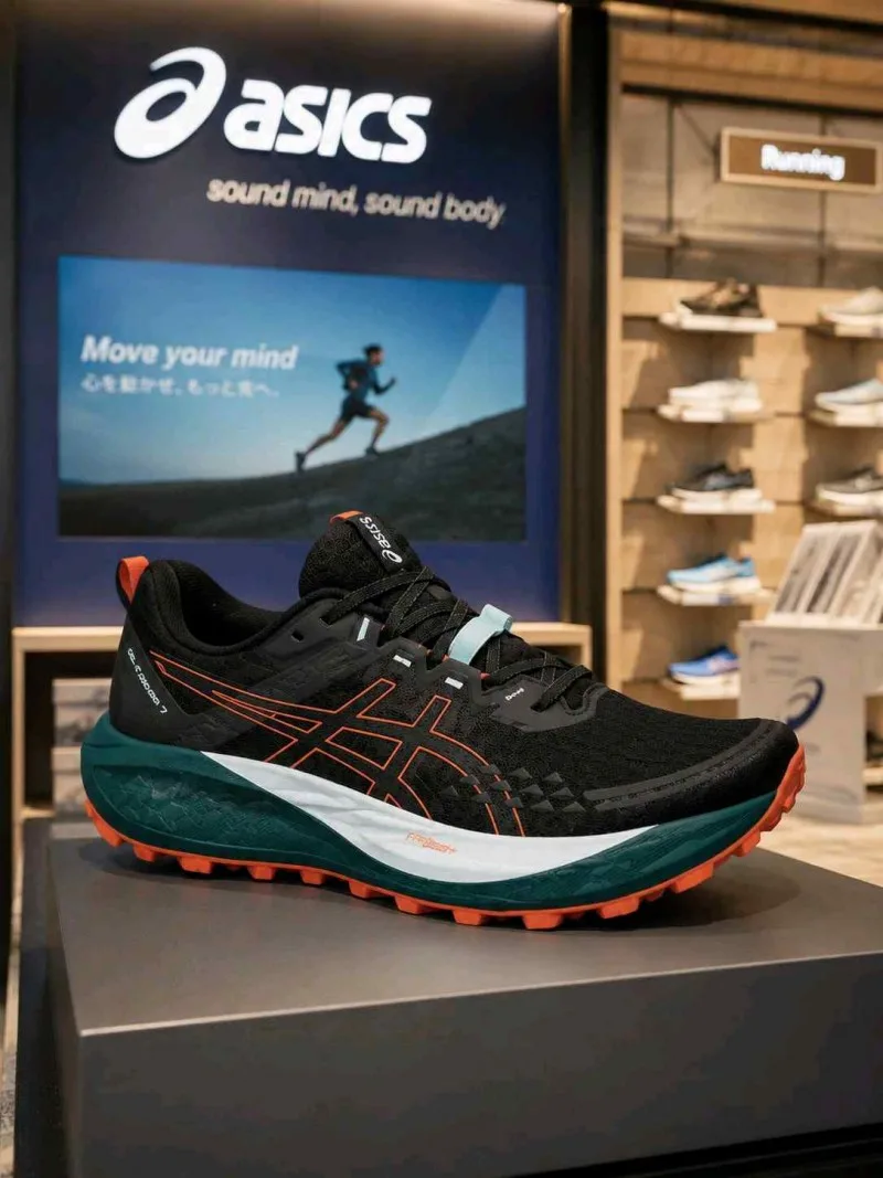 Asiccss Gel Trabuco 13 Trail Running Black Nova 6136