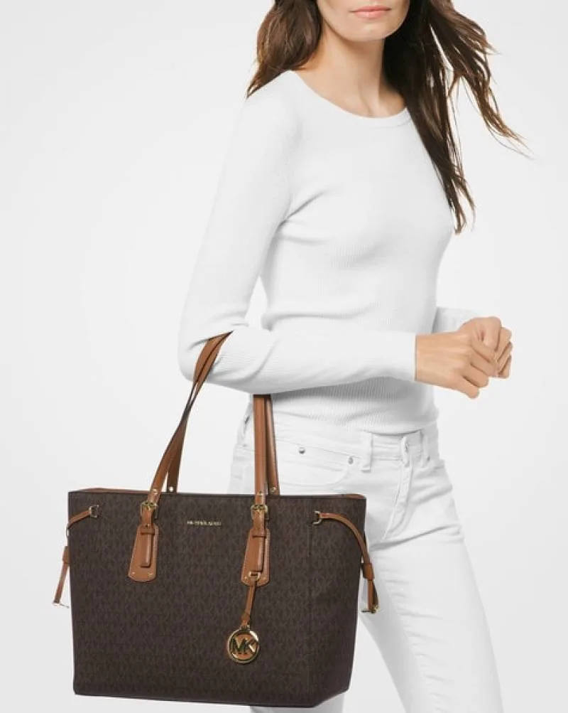 Micheal kors mk voyager totebag with dustbag tags