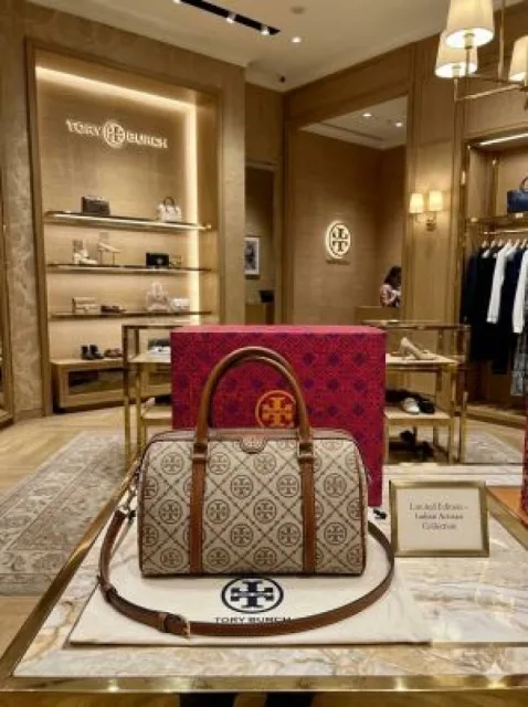 Tori burch_monogram_barrel_bag_premium_quality_with_og_double_box